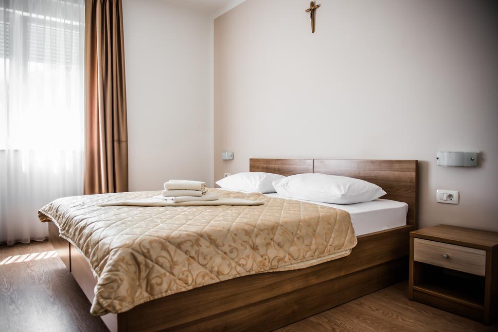 Hotel Martin Medjugorje Exterior photo